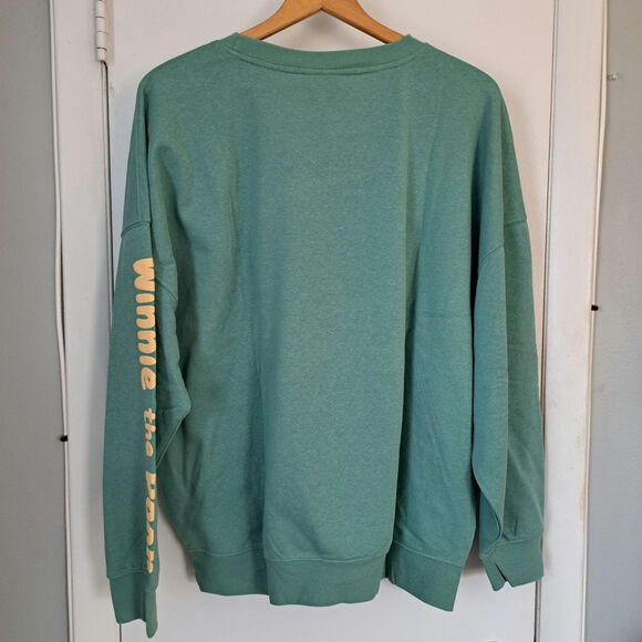 Disney's Winnie The Pooh Cute Pose Juniors' Oversized Graphic Pullover NWT L - Picture 3 of 7